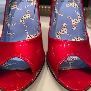 Stuart Weitzman Red Wedge Size 5 1/2